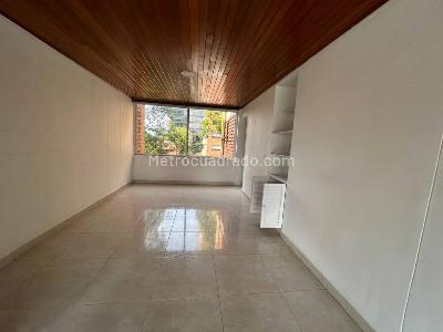 Apartamento de 3 alcobas en venta en El Poblado, Medellín, 118 m² · foto 4 de 18