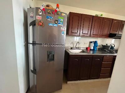 Apartamento en venta en El Poblado, Medellín · foto 3 de 17