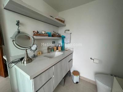 Apartamento en venta en El Poblado, Medellín · foto 15 de 17