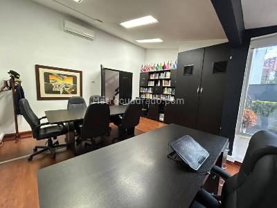 Casa de 5 alcobas en venta en El Poblado, Medellín, 420 m² · foto 4 de 14