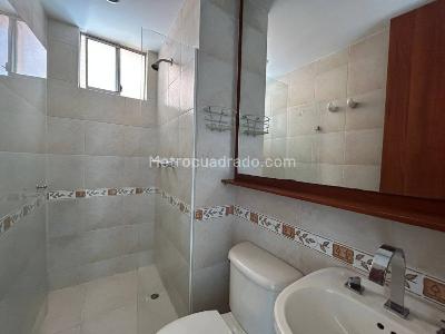 Apartamento de 3 alcobas en venta en Castropol, Medellín, 96 m² · foto 13 de 19