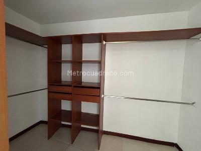 Apartamento de 3 alcobas en venta en Castropol, Medellín, 96 m² · foto 14 de 19