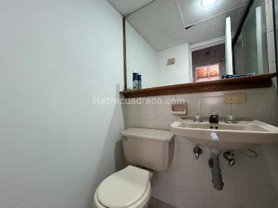 Apartamento de 3 alcobas en venta en Loma De San Julian, Medellín, 89 m² · foto 9 de 19