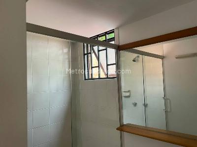Apartamento de 2 alcobas en venta en Loma De San Julian, Medellín, 58 m² · foto 11 de 18
