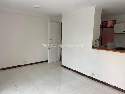 Apartamento de 2 alcobas en venta en Loma De San Julian, Medellín, 58 m² · foto 12 de 18