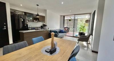 Apartamento de 3 alcobas en venta en Aves Maria, Sabaneta, 78 m² · foto 2 de 17