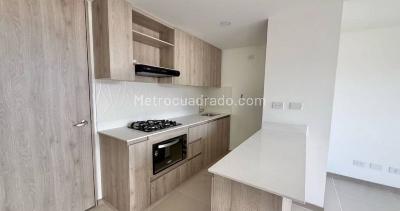 Apartamento en venta en Itagui, Itagüí · foto 2 de 16