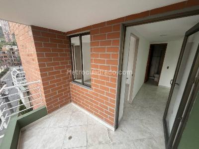 Apartamento de 2 alcobas en venta en Santa Ana, Sabaneta, 60 m² · foto 4 de 10