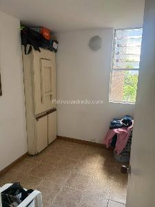 Apartamento de 2 alcobas en venta en El Poblado, Medellín, 75 m² · foto 6 de 10