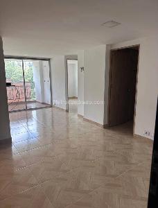 Apartamento de 3 alcobas en venta en Maria Auxiliadora, Sabaneta, 61 m² · foto 3 de 9