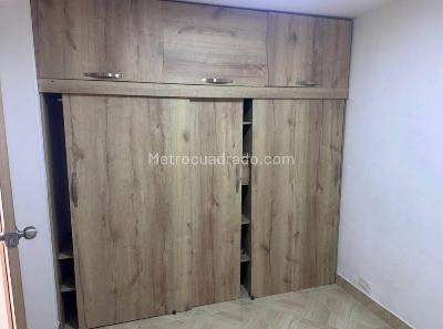 Apartamento de 3 alcobas en venta en Maria Auxiliadora, Sabaneta, 61 m² · foto 4 de 9