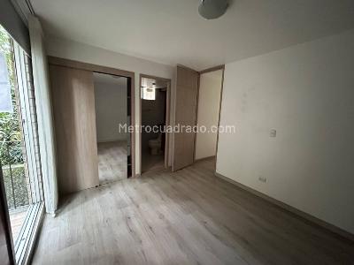 Apartamento en arriendo en Las Palmas, Medellín · foto 2 de 20