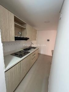 Apartamento en venta en Itagui, Itagüí · foto 3 de 13