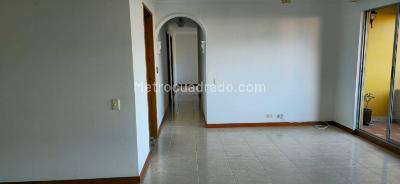 Apartamento de 3 alcobas en venta en Laureles, Medellín, 125 m² · foto 3 de 20