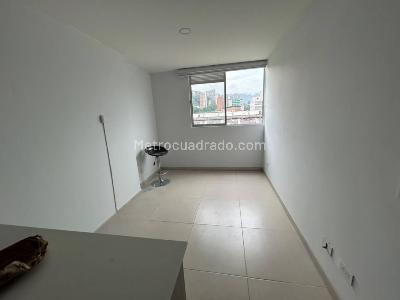 Apartamento de 2 alcobas en arriendo en San Diego, Medellín, 48 m² · foto 2 de 6