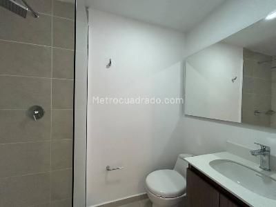 Apartamento de 3 alcobas en arriendo en San Diego, Medellín, 80 m² · foto 12 de 13