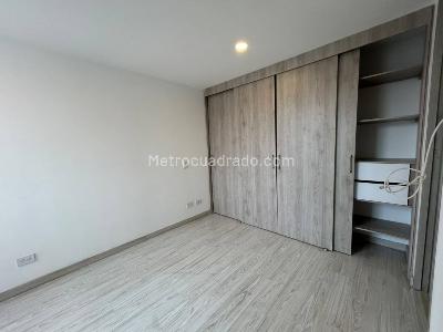 Apartamento de 3 alcobas en arriendo en San Diego, Medellín, 80 m² · foto 9 de 13
