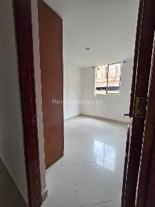 Apartamento de 4 alcobas en venta en Los Colores, Medellín, 73 m² · foto 5 de 16