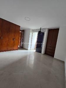Apartamento de 4 alcobas en arriendo en Los Colores, Medellín, 73 m² · foto 6 de 16