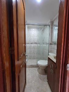 Apartamento de 4 alcobas en arriendo en Los Colores, Medellín, 73 m² · foto 8 de 16