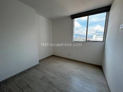 Apartamento de 3 alcobas en arriendo en San Diego, Medellín, 77 m² · foto 5 de 11