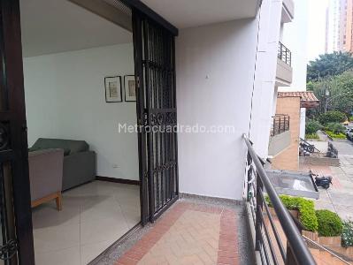 Apartamento de 2 alcobas en venta en Lorena, Medellín, 156 m² · foto 7 de 20