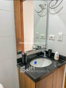 Apartamento de 3 alcobas en venta en Provenza, Bucaramanga, 81 m² · foto 10 de 12