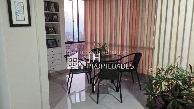 Apartamento de 4 alcobas en venta en Cabecera Del Llano, Bucaramanga, 215 m² · foto 3 de 11