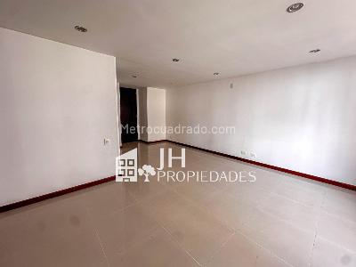 Apartamento de 2 alcobas en venta en Cabecera Del Llano, Bucaramanga, 72 m² · foto 4 de 14