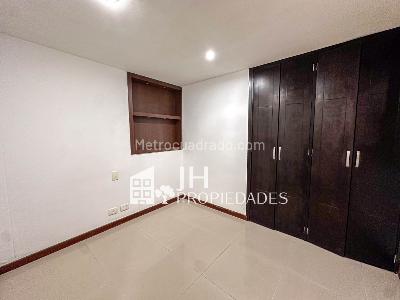 Apartamento de 2 alcobas en venta en Cabecera Del Llano, Bucaramanga, 72 m² · foto 9 de 14