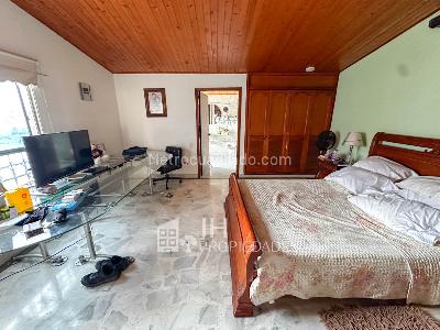 Apartamento de 5 alcobas en venta en Sotomayor, Bucaramanga, 235 m² · foto 16 de 20