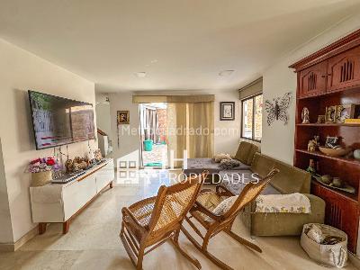 Apartamento de 4 alcobas en venta en Cabecera Del Llano, Bucaramanga, 214 m² · foto 3 de 7
