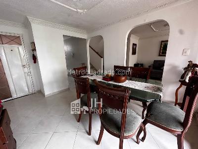 Apartamento de 4 alcobas en venta en Mejoras Publicas, Bucaramanga, 178 m² · foto 3 de 17
