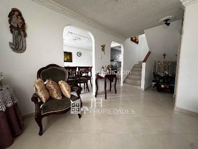 Apartamento de 4 alcobas en venta en Mejoras Publicas, Bucaramanga, 178 m² · foto 5 de 17