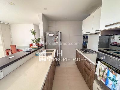 Apartamento de 3 alcobas en venta en Abadia Conj Res Monte Casino, Floridablanca, 93 m² · foto 7 de 20