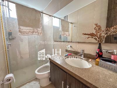 Apartamento de 3 alcobas en venta en Abadia Conj Res Monte Casino, Floridablanca, 93 m² · foto 11 de 20