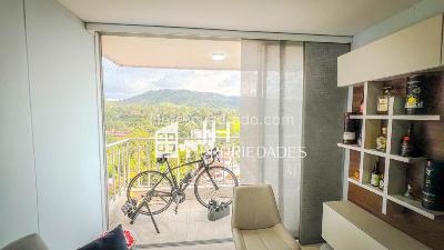 Apartamento de 3 alcobas en venta en Versalles, Floridablanca, 76 m² · foto 4 de 12