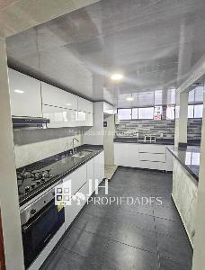 Apartamento de 4 alcobas en venta en Cañaveral, Floridablanca, 145 m² · foto 4 de 19