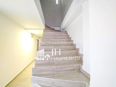 Casa de 5 alcobas en venta en Cabecera Del Llano, Bucaramanga, 310 m² · foto 9 de 17