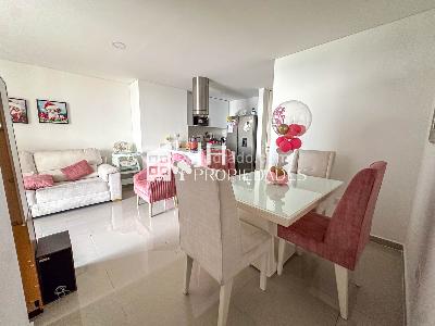 Apartamento de 3 alcobas en venta en La Salle, Bucaramanga, 79 m² · foto 4 de 19