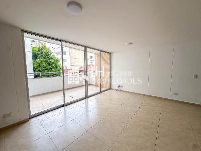 Apartamento de 3 alcobas en venta en Nuevo Sotomayor, Bucaramanga, 110 m² · foto 2 de 14