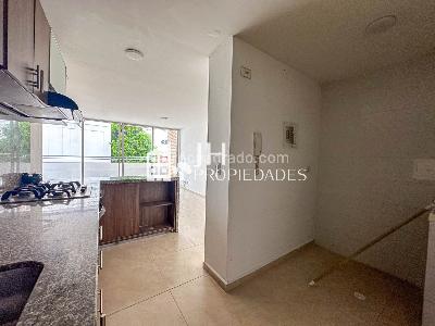 Apartamento de 3 alcobas en venta en Nuevo Sotomayor, Bucaramanga, 110 m² · foto 8 de 14