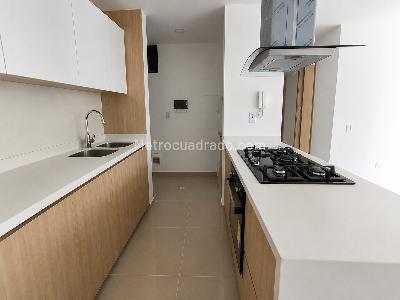 Apartamento de 3 alcobas en venta en La Aurora, Bucaramanga, 88 m² · foto 2 de 6