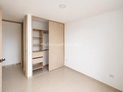 Apartamento de 3 alcobas en venta en La Aurora, Bucaramanga, 88 m² · foto 5 de 6