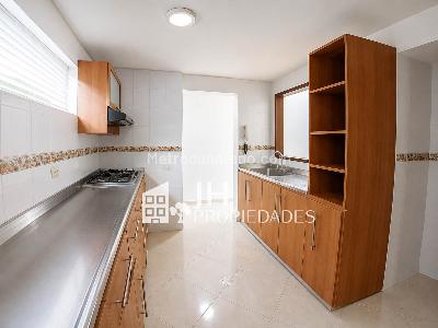 Apartamento de 3 alcobas en venta en Cañaveral, Floridablanca, 115 m² · foto 2 de 7