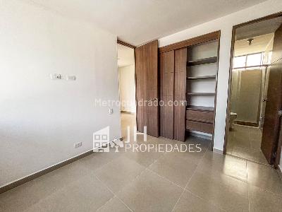 Apartamento de 3 alcobas en venta en Abadia Conj Res Monte Casino, Floridablanca, 82 m² · foto 10 de 16