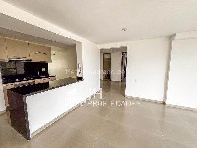 Apartamento de 3 alcobas en venta en Abadia Conj Res Monte Casino, Floridablanca, 82 m² · foto 2 de 16