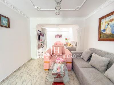 Apartamento de 3 alcobas en venta en Cerros Del Campestre, Floridablanca, 101 m² · foto 3 de 17