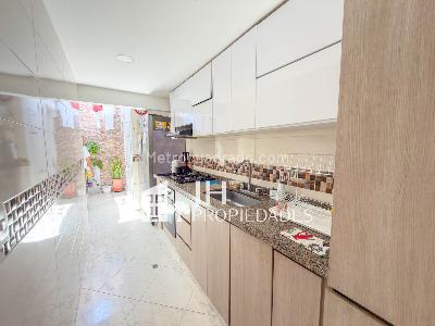 Apartamento de 3 alcobas en venta en Cerros Del Campestre, Floridablanca, 101 m² · foto 7 de 17
