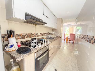 Apartamento de 3 alcobas en venta en Cerros Del Campestre, Floridablanca, 101 m² · foto 8 de 17